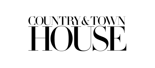 Country & Town House Logo