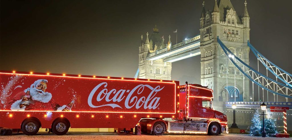 coca cola Xmas truck over Tower Bridge